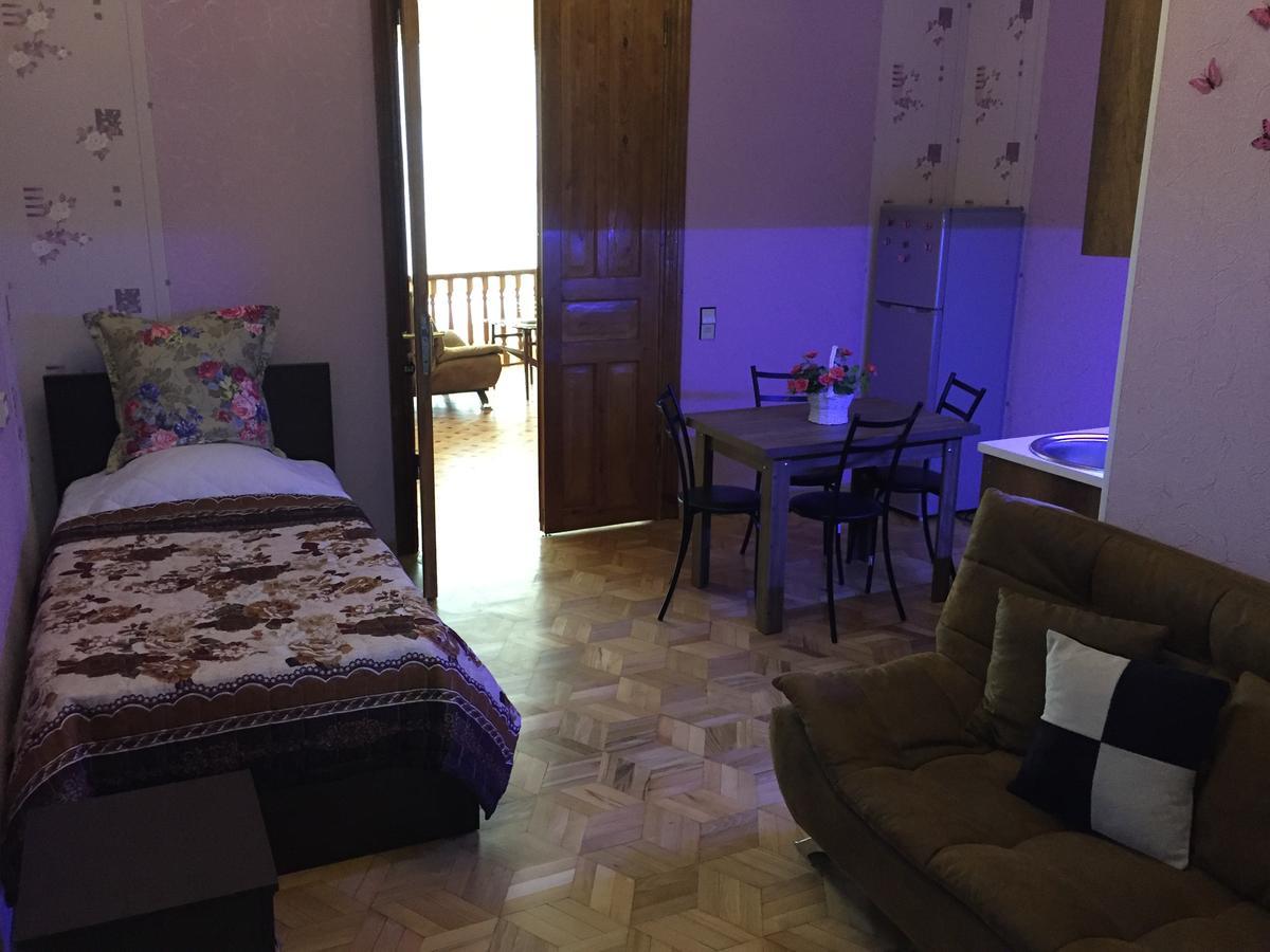 Hotel Good Luck Kutaisi Eksteriør bilde